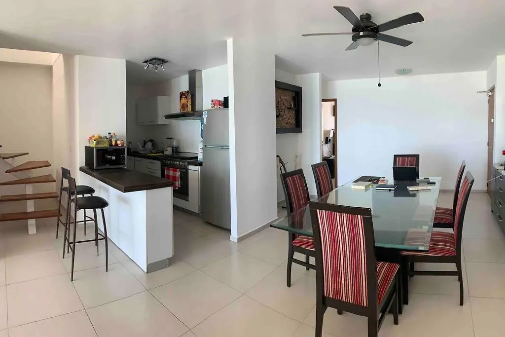 Hermoso Penthouse En Cancun Con Vista Al Mar 0*,  Mexico